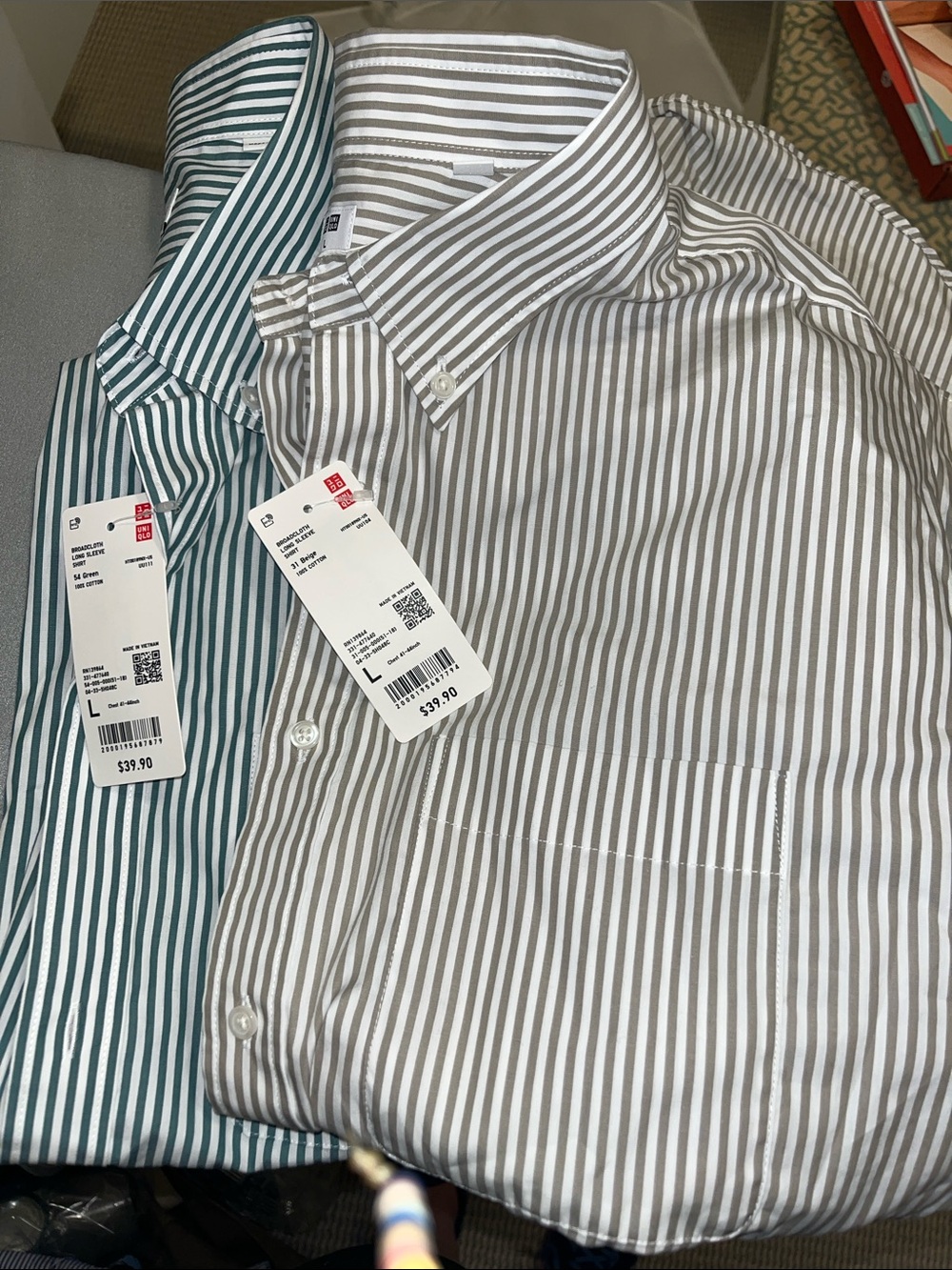 Bundle of Uniqlo broadcloth long sleeve shirt men’s